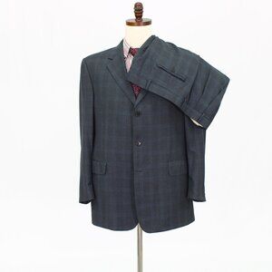 Coppley 43R 36x29 Gray Check 3-Button Suit R823